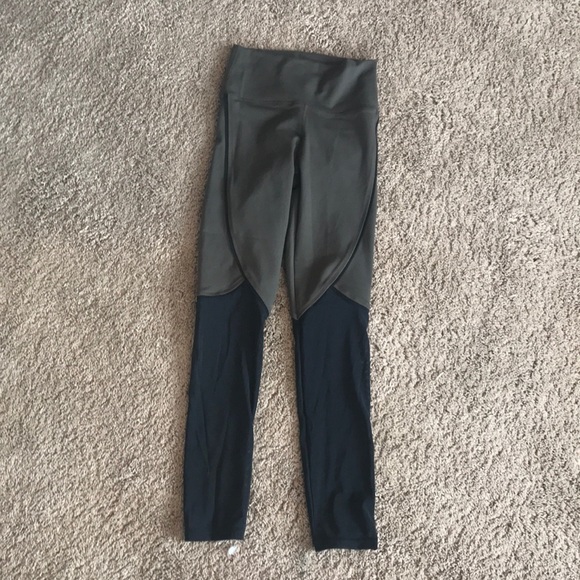 Green and mesh leggings - Picture 1 of 3